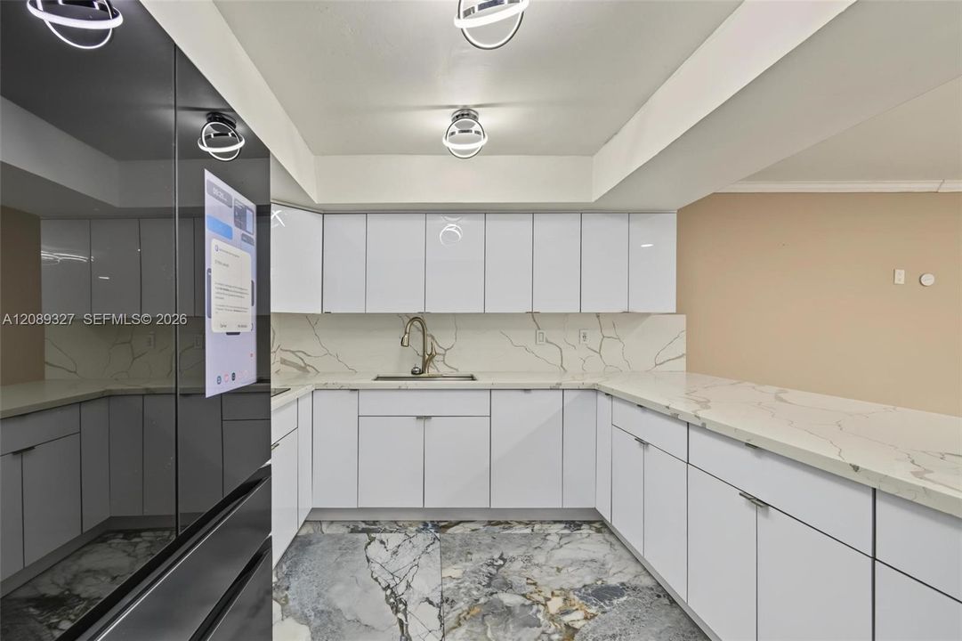 For Sale: $550,000 (3 beds, 2 baths, 1606 Square Feet)