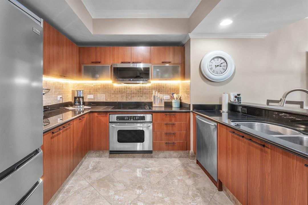 Open Kitchen