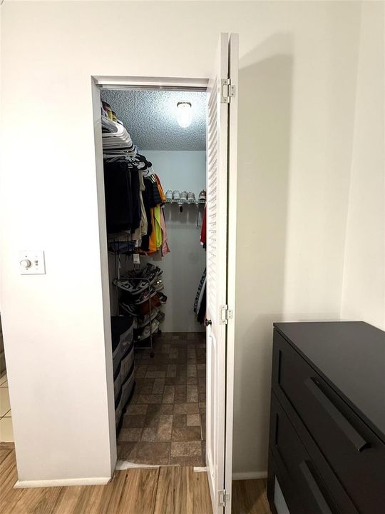 Walk in closet