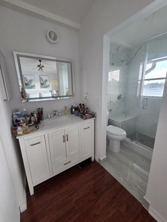 MasterBathPowderAreajpg