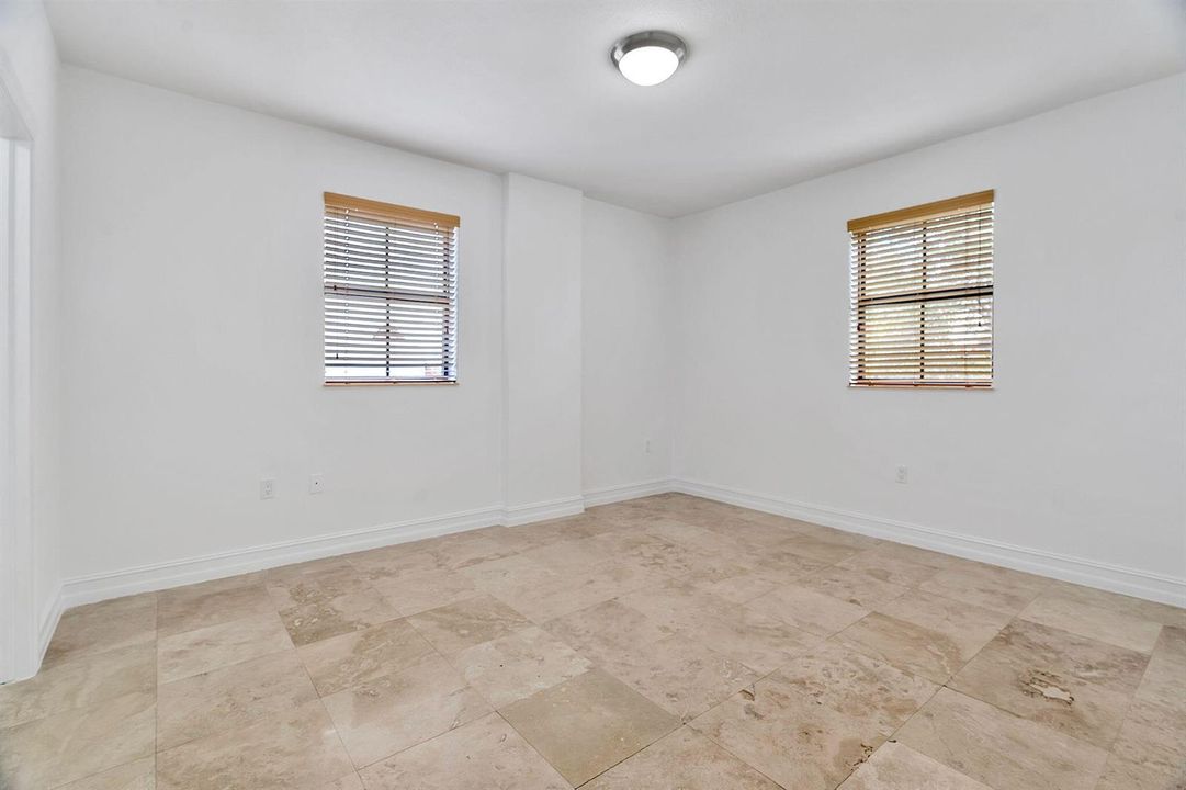 36-web-or-mls-403 - 037