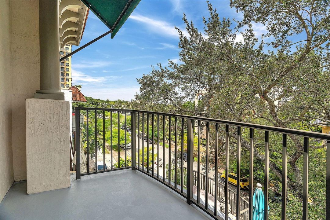 24-web-or-mls-403 - 025