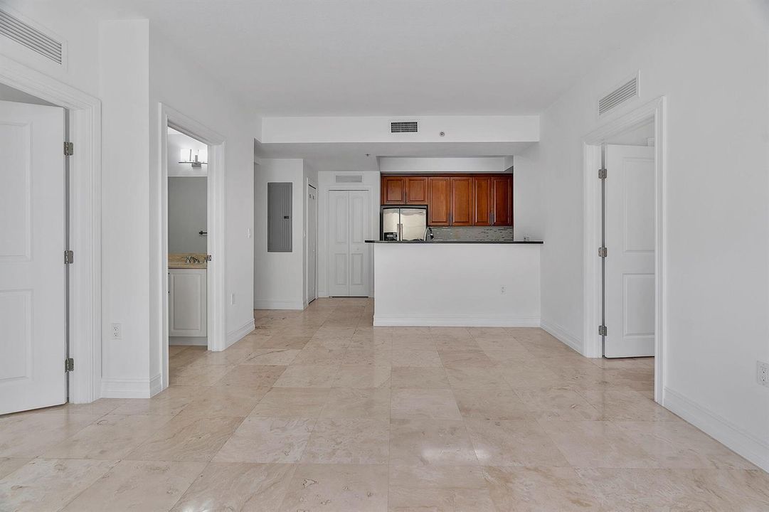 26-web-or-mls-403 - 027