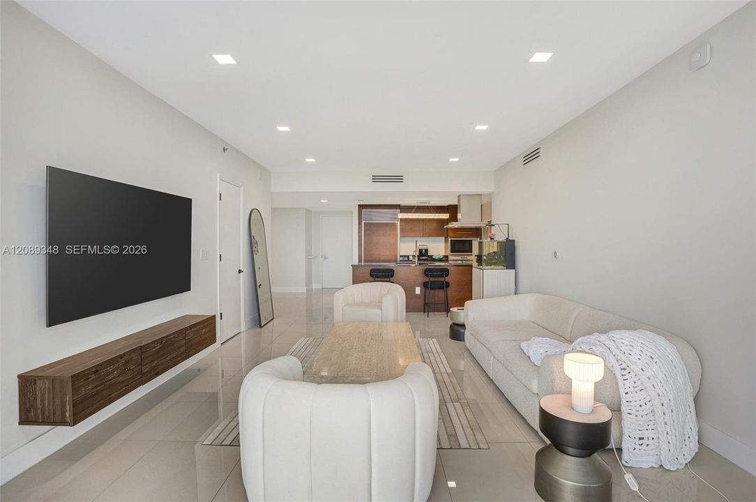 En Venta: $1,249,000 (3 camas, 2 baños, 1450 Pies cuadrados)