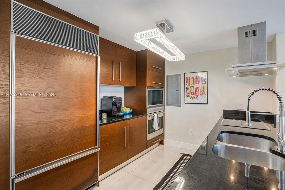 En Venta: $1,249,000 (3 camas, 2 baños, 1450 Pies cuadrados)