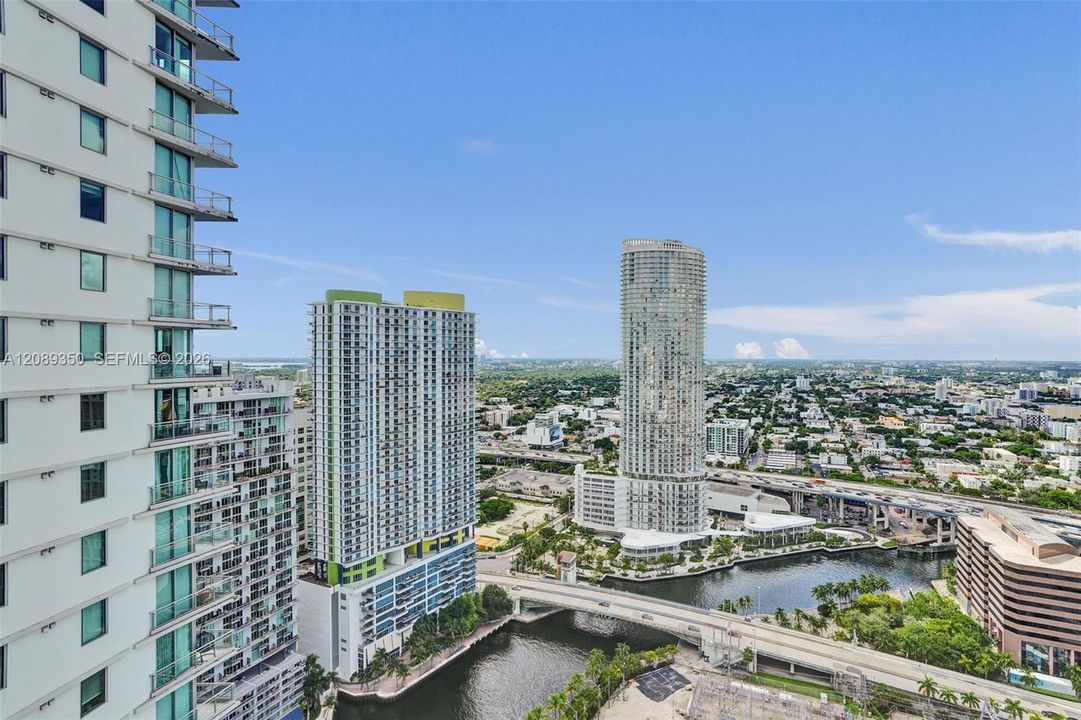 For Rent: $2,675 (1 beds, 1 baths, 764 Square Feet)