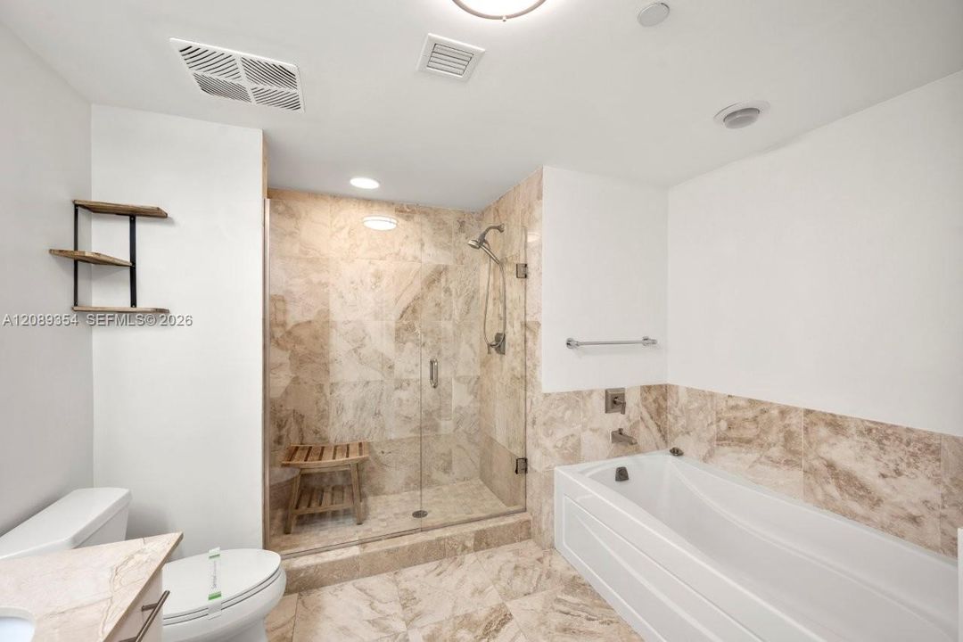 For Rent: $2,300 (1 beds, 1 baths, 789 Square Feet)