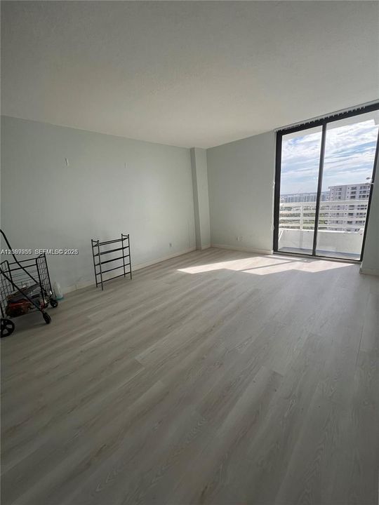 En Venta: $460,000 (2 camas, 2 baños, 1062 Pies cuadrados)