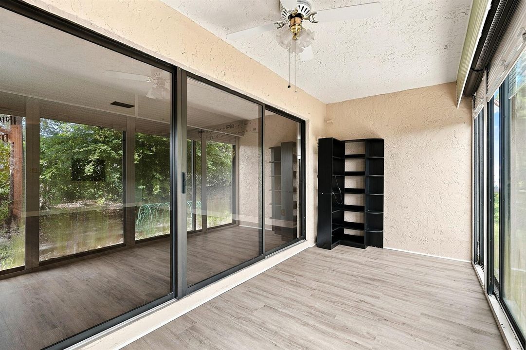 23_sun room