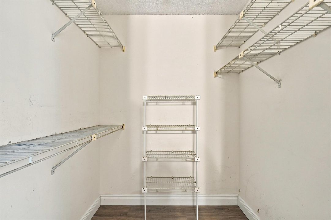 18_primary closet