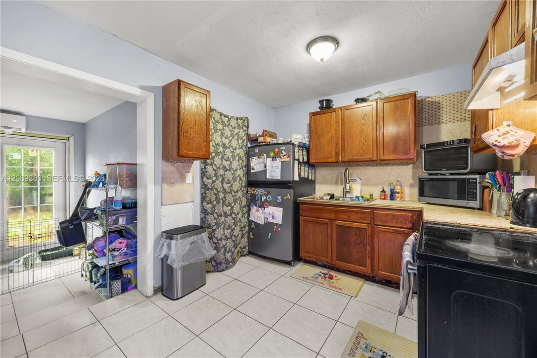 En Venta: $265,000 (2 camas, 1 baños, 775 Pies cuadrados)