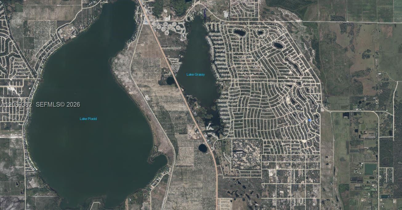 待售: $9,900 (0.22 acres)