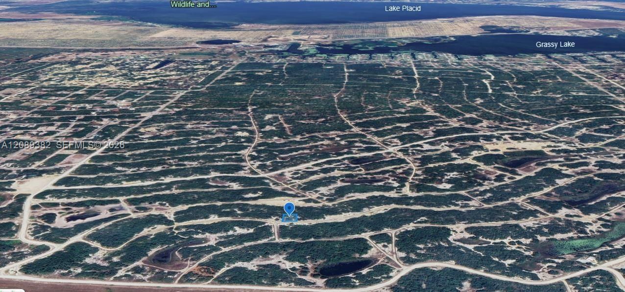待售: $9,900 (0.22 acres)