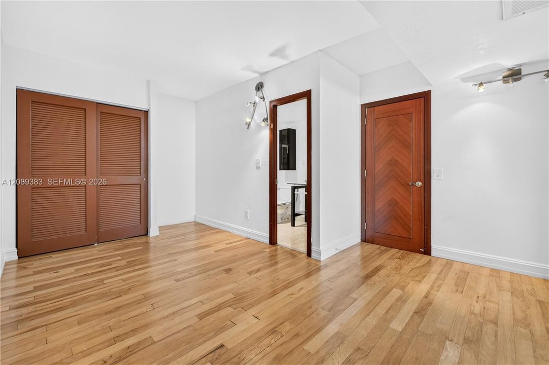 В аренду: $2,900 (2 спален, 2 ванн, 1505 Квадратных фут)
