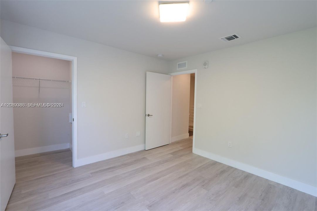 En Venta: $459,000 (2 camas, 2 baños, 1392 Pies cuadrados)