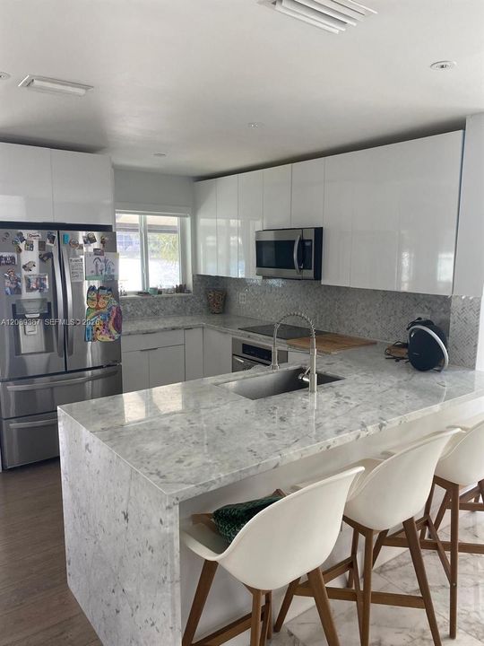 En Renta: $3,600 (3 camas, 2 baños, 1500 Pies cuadrados)