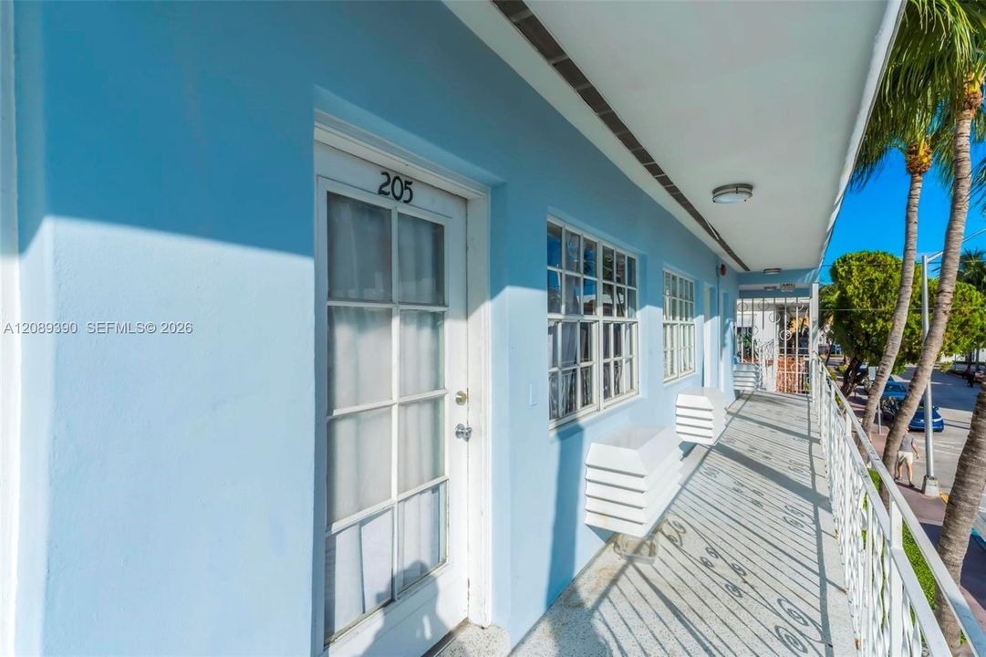 En Venta: $208,000 (0 camas, 1 baños, 400 Pies cuadrados)