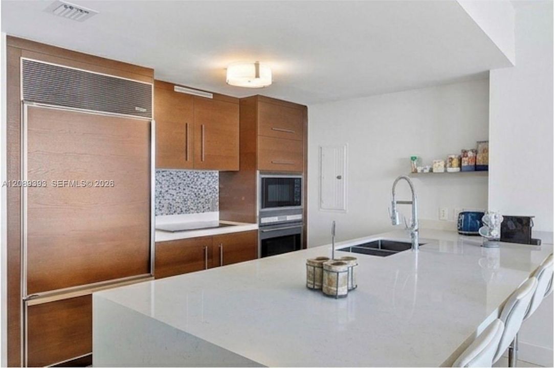 For Rent: $6,000 (2 beds, 2 baths, 1313 Square Feet)