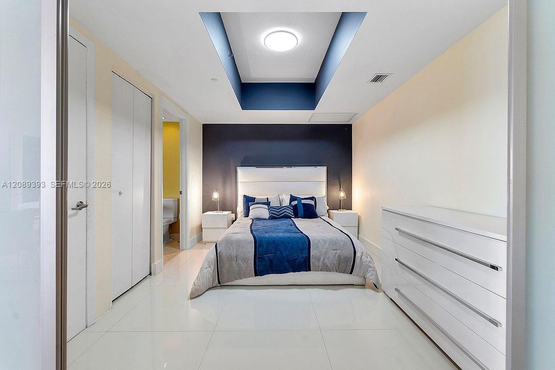 For Rent: $6,000 (2 beds, 2 baths, 1313 Square Feet)