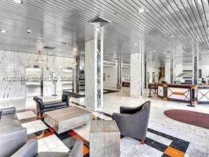 En Venta: $430,000 (2 camas, 2 baños, 996 Pies cuadrados)