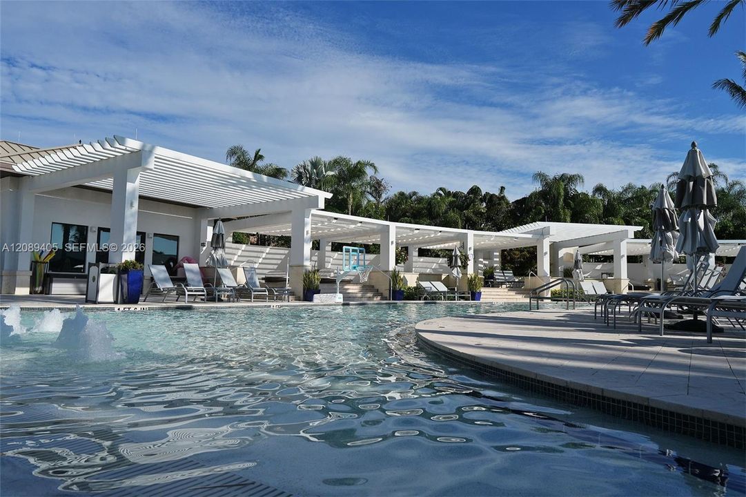 En Venta: $8,500,000 (5 camas, 6 baños, 6460 Pies cuadrados)