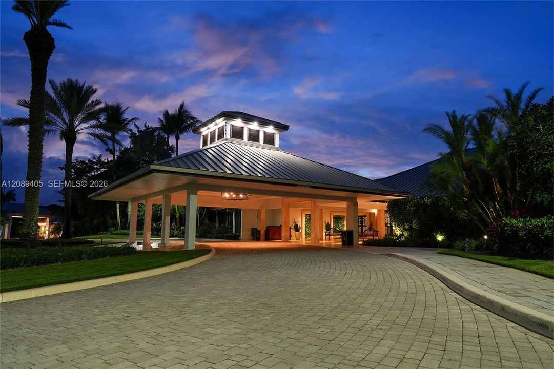 En Venta: $8,500,000 (5 camas, 6 baños, 6460 Pies cuadrados)