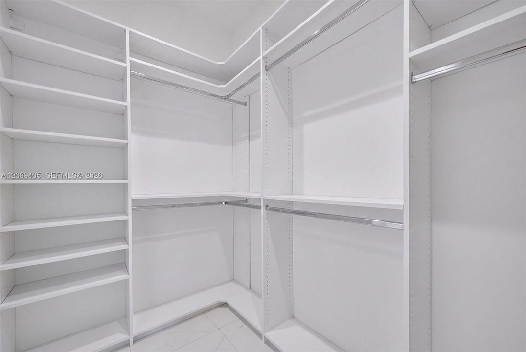En Venta: $8,500,000 (5 camas, 6 baños, 6460 Pies cuadrados)