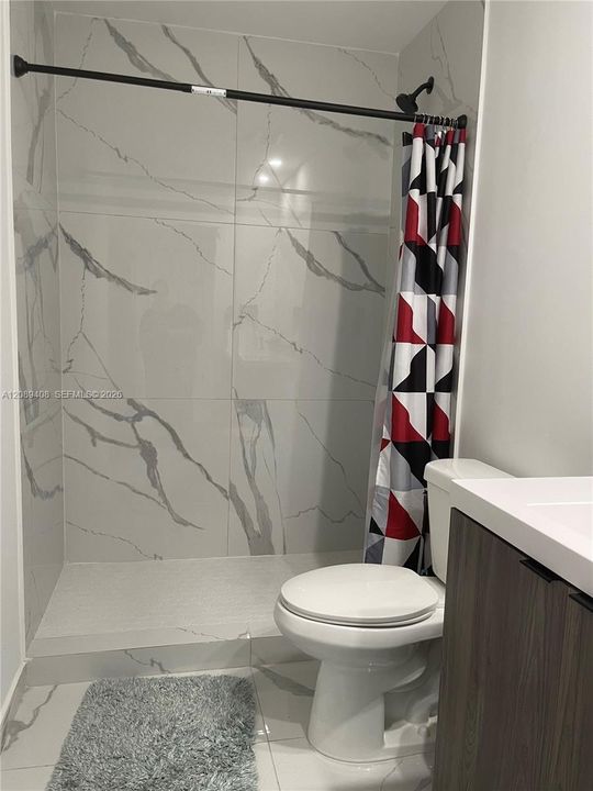 For Sale: $565,000 (5 beds, 3 baths, 1810 Square Feet)