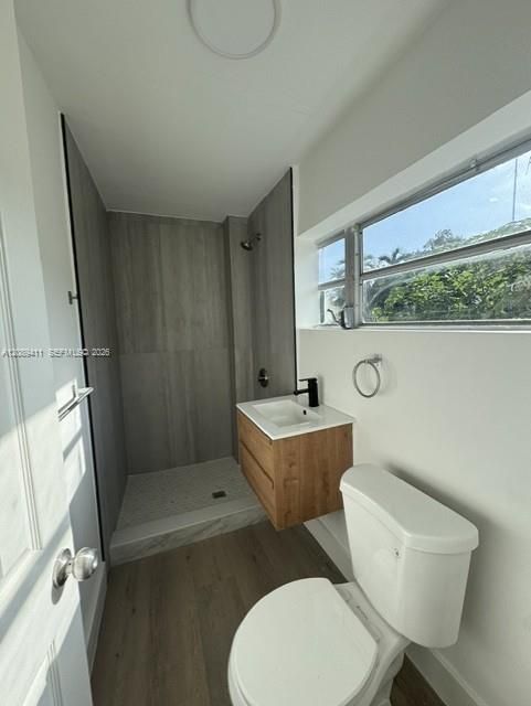 В аренду: $3,800 (5 спален, 4 ванн, 1032 Квадратных фут)