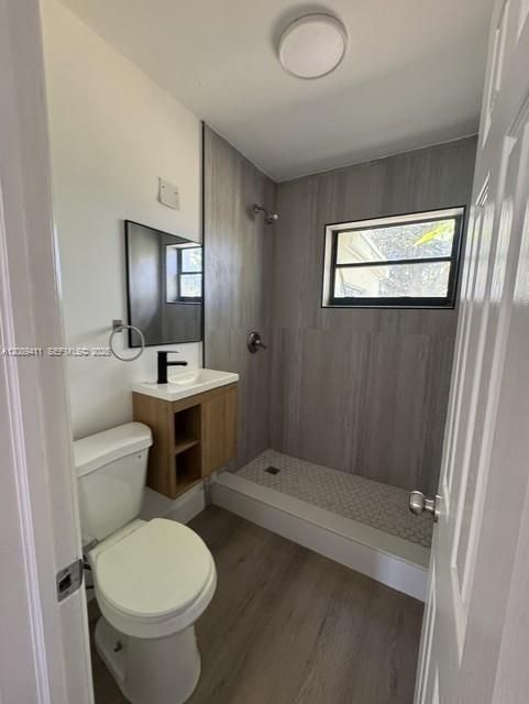 В аренду: $3,800 (5 спален, 4 ванн, 1032 Квадратных фут)