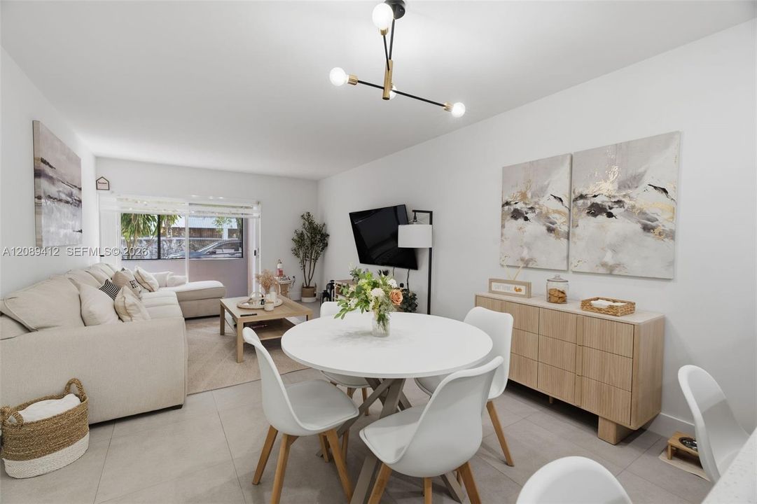 For Rent: $2,225 (1 beds, 1 baths, 790 Square Feet)