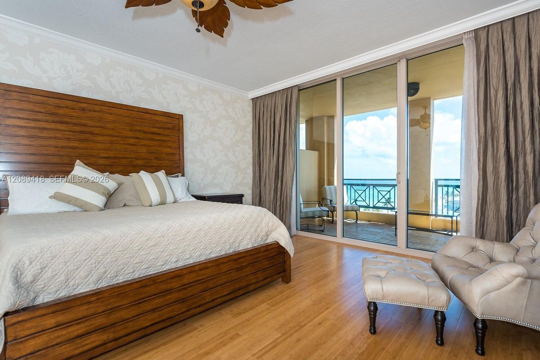 En Venta: $1,999,000 (2 camas, 2 baños, 2671 Pies cuadrados)