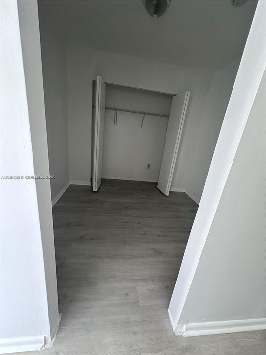 В аренду: $1,599 (1 спален, 1 ванн, 2612 Квадратных фут)