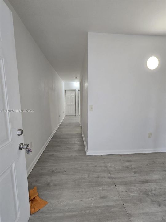 В аренду: $1,599 (1 спален, 1 ванн, 2612 Квадратных фут)