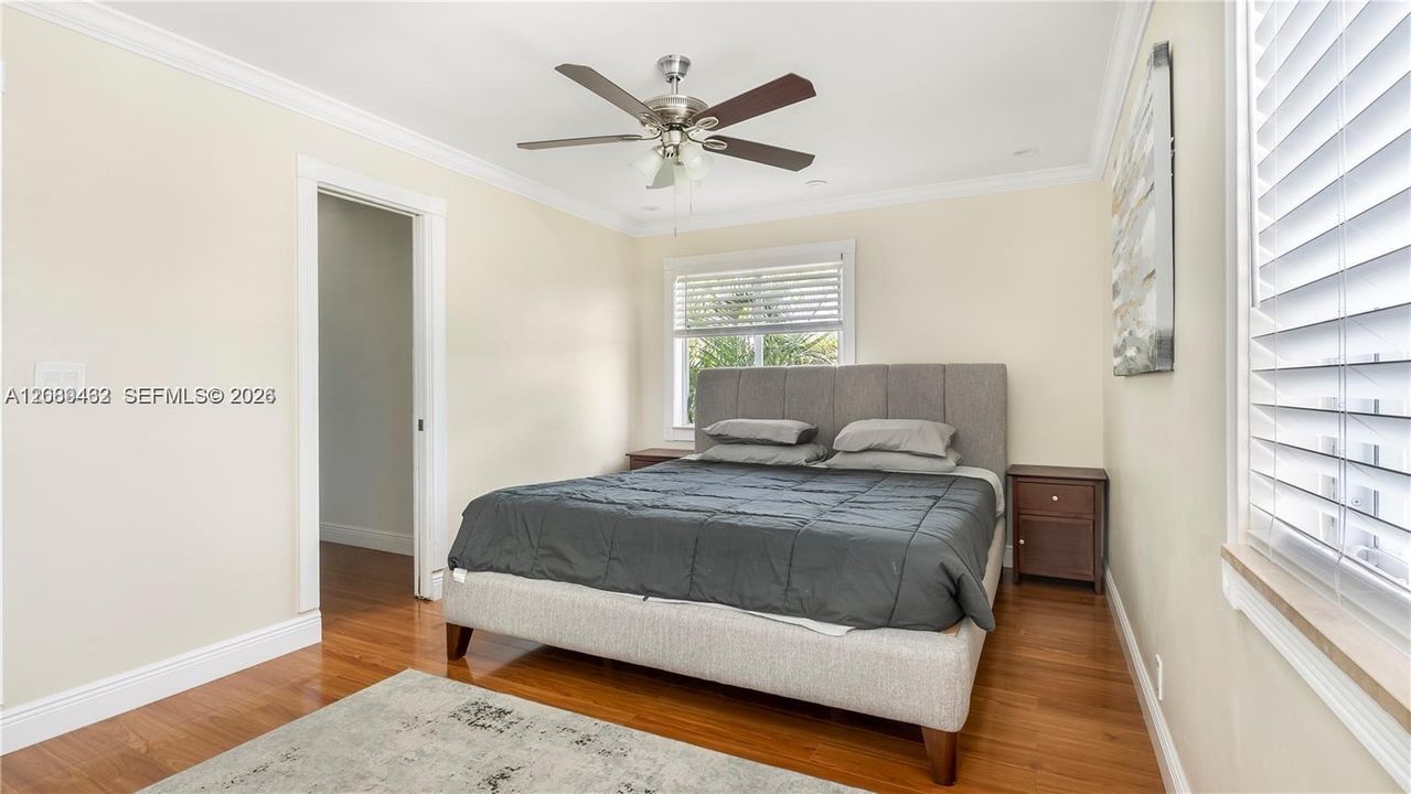 En Venta: $950,000 (4 camas, 3 baños, 2188 Pies cuadrados)