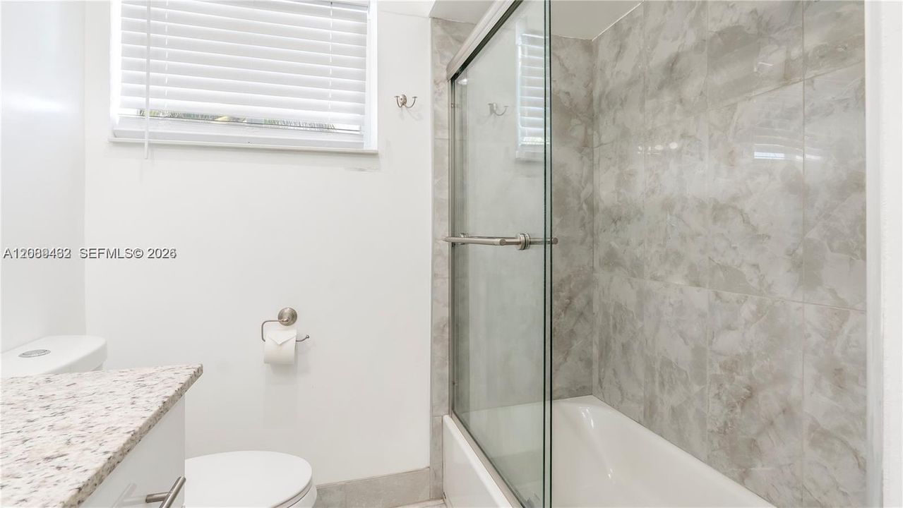 En Venta: $950,000 (4 camas, 3 baños, 2188 Pies cuadrados)