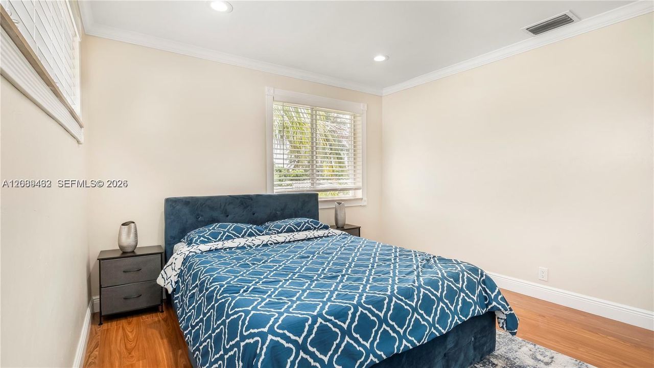 En Venta: $950,000 (4 camas, 3 baños, 2188 Pies cuadrados)