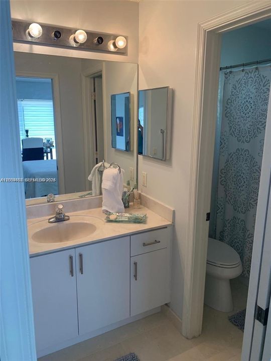 For Rent: $3,699 (3 beds, 2 baths, 1347 Square Feet)