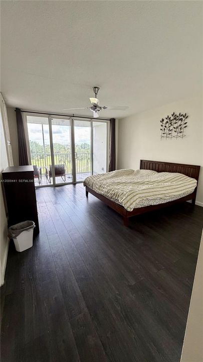 В аренду: $2,750 (3 спален, 2 ванн, 1716 Квадратных фут)