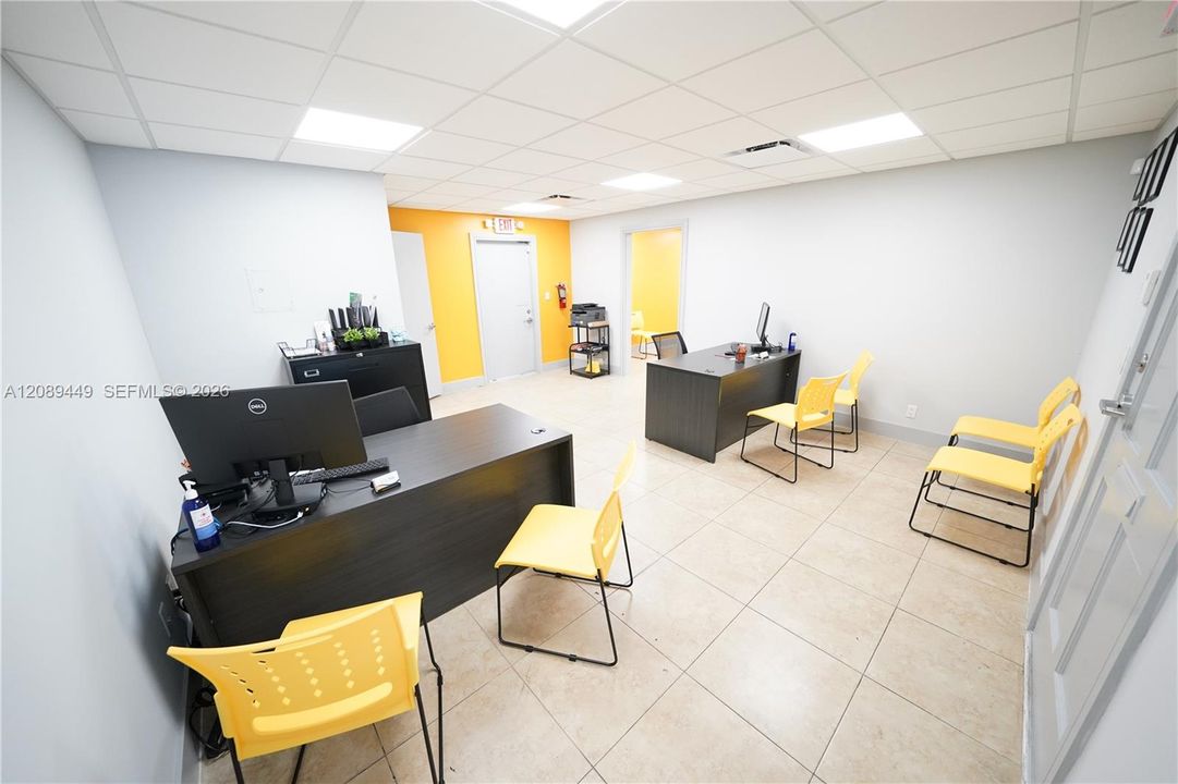 En Renta: $1,750 (0 camas, 0 baños, 0 Pies cuadrados)