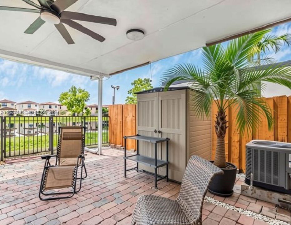 For Sale: $378,900 (3 beds, 2 baths, 1512 Square Feet)