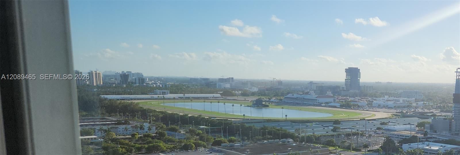 watch Gulfstream races live as they happen from your unit