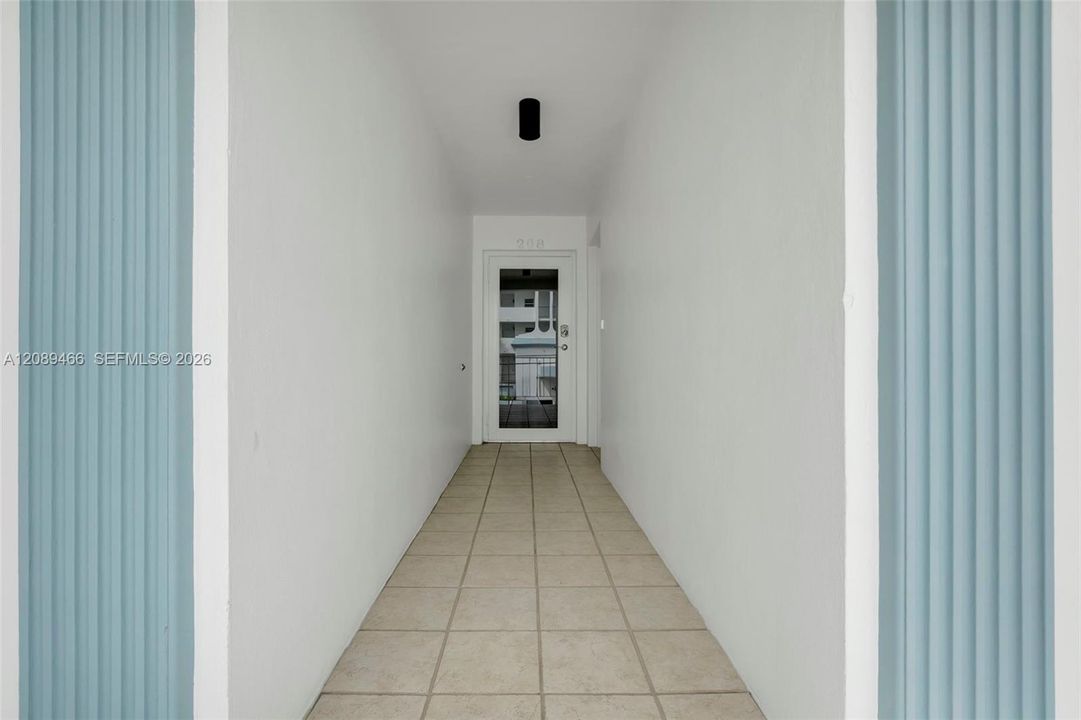 En Venta: $359,000 (1 camas, 1 baños, 900 Pies cuadrados)