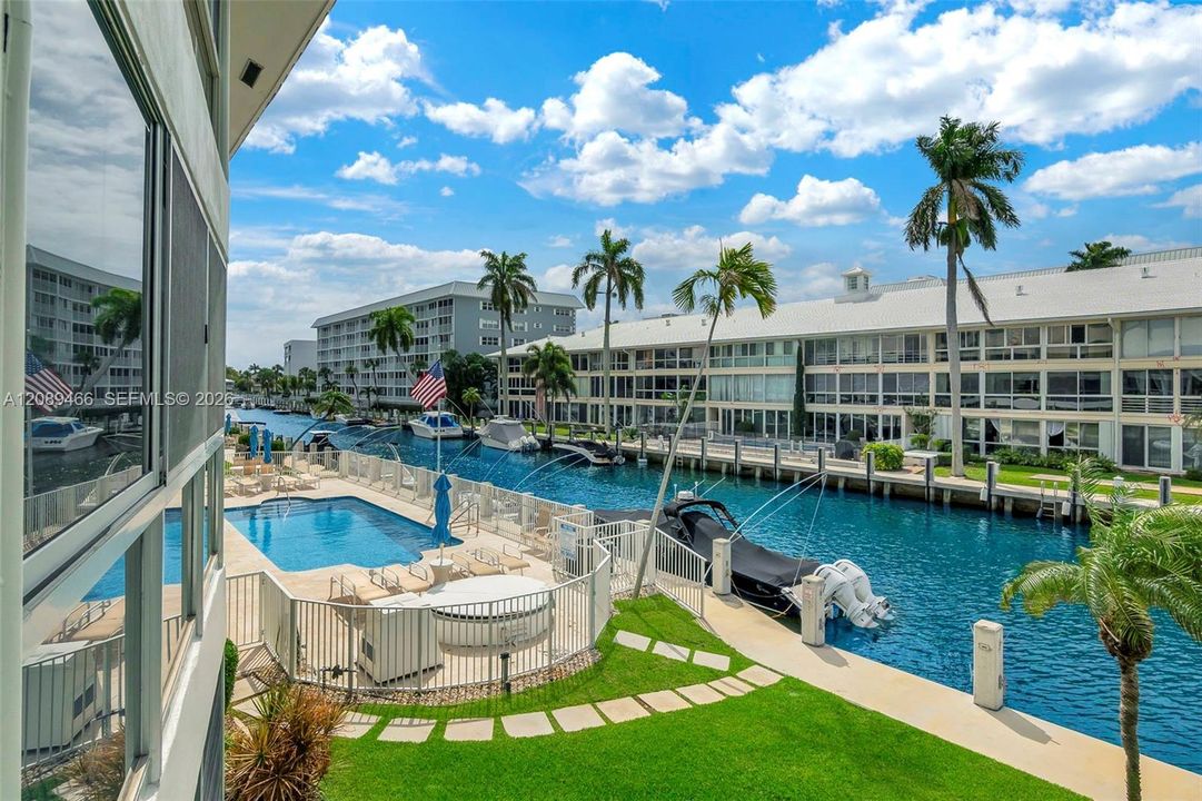 En Venta: $359,000 (1 camas, 1 baños, 900 Pies cuadrados)