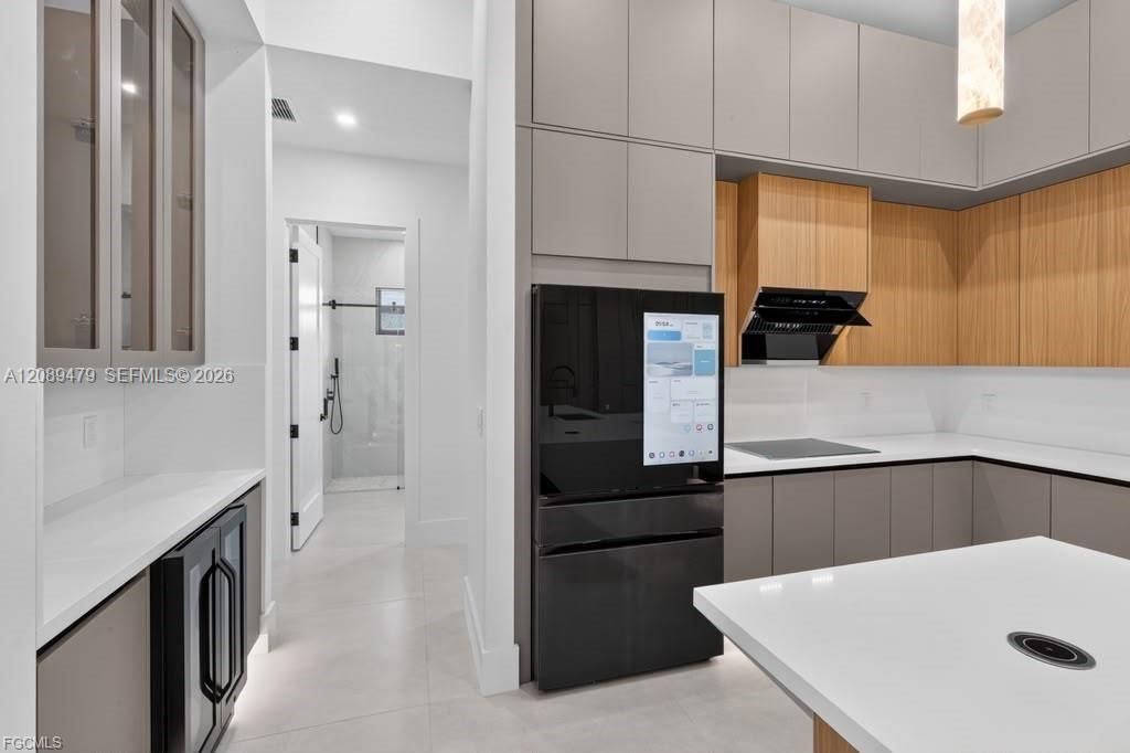 En Venta: $760,000 (4 camas, 3 baños, 2416 Pies cuadrados)