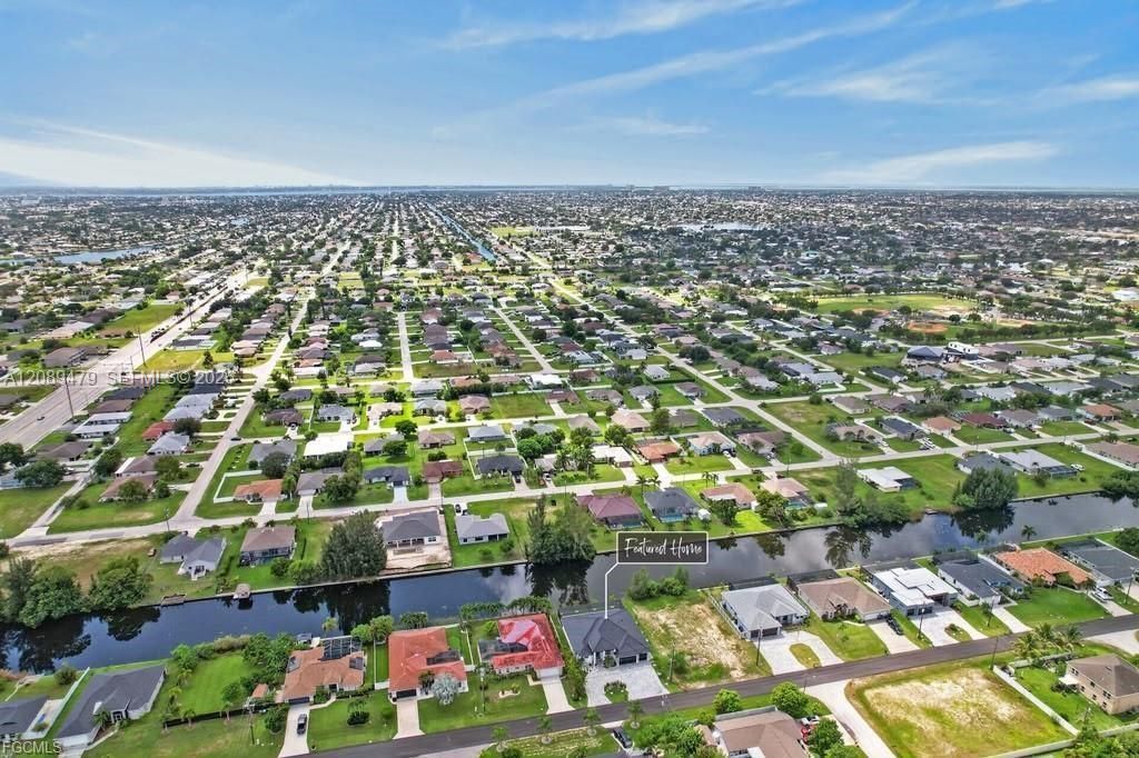 En Venta: $760,000 (4 camas, 3 baños, 2416 Pies cuadrados)