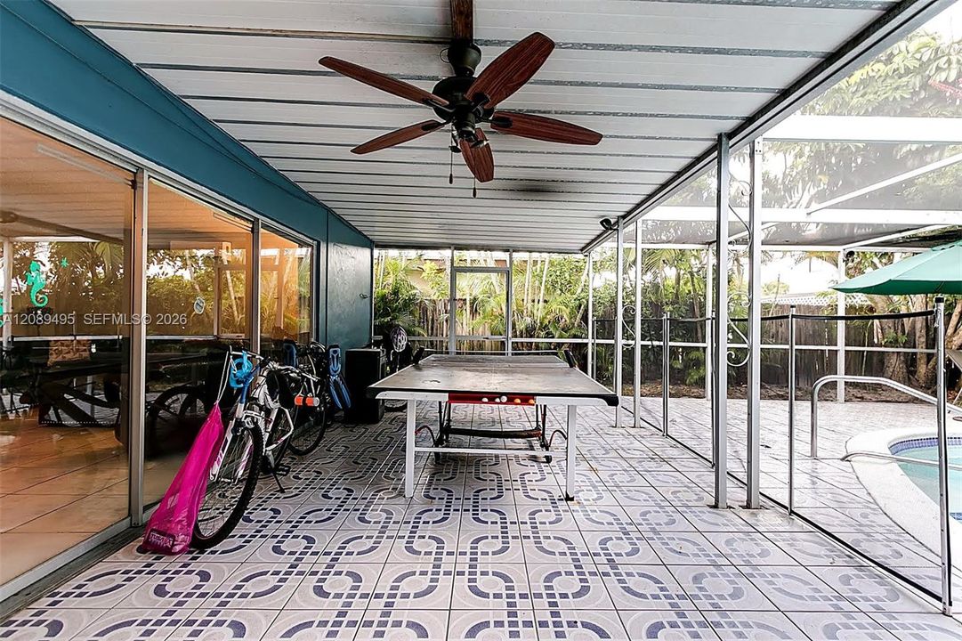 For Sale: $949,770 (3 beds, 2 baths, 2150 Square Feet)