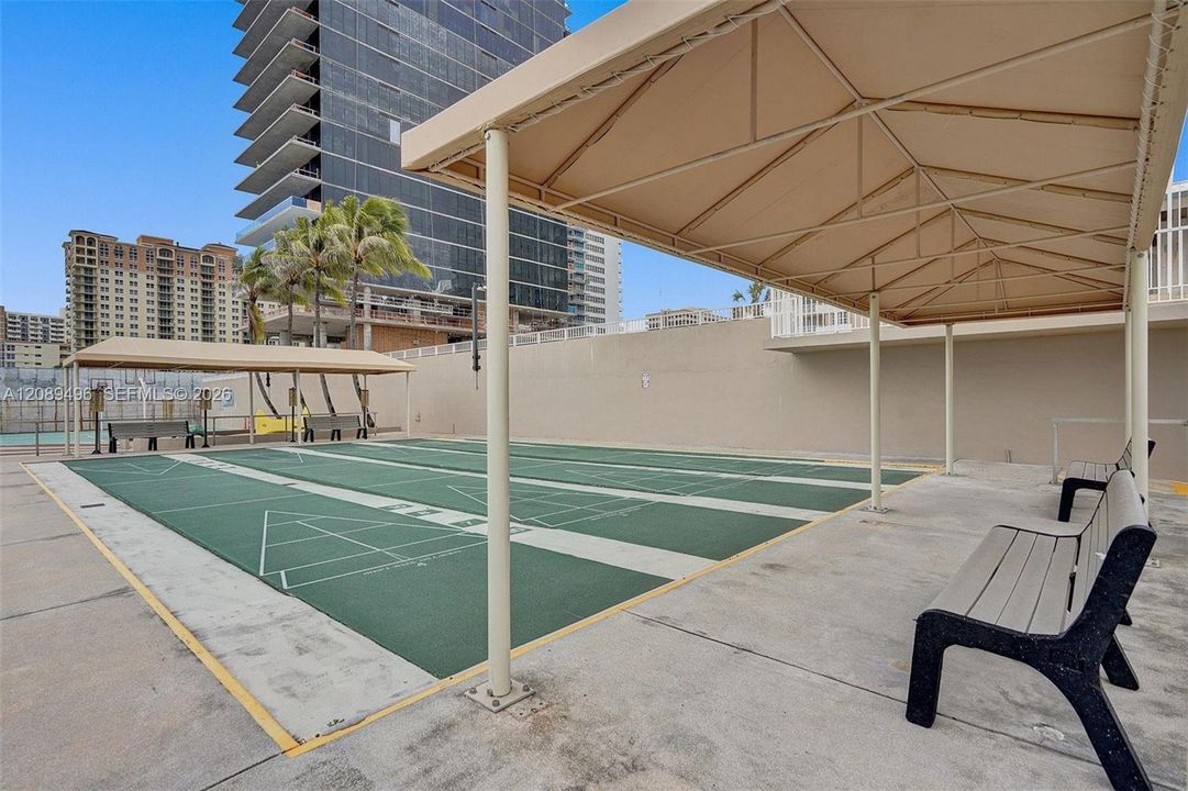 For Rent: $4,200 (3 beds, 2 baths, 1780 Square Feet)