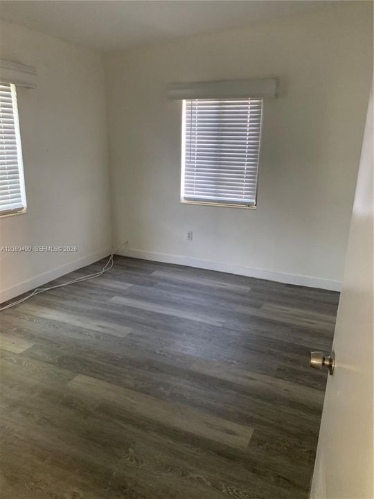 В аренду: $2,460 (2 спален, 1 ванн, 816 Квадратных фут)