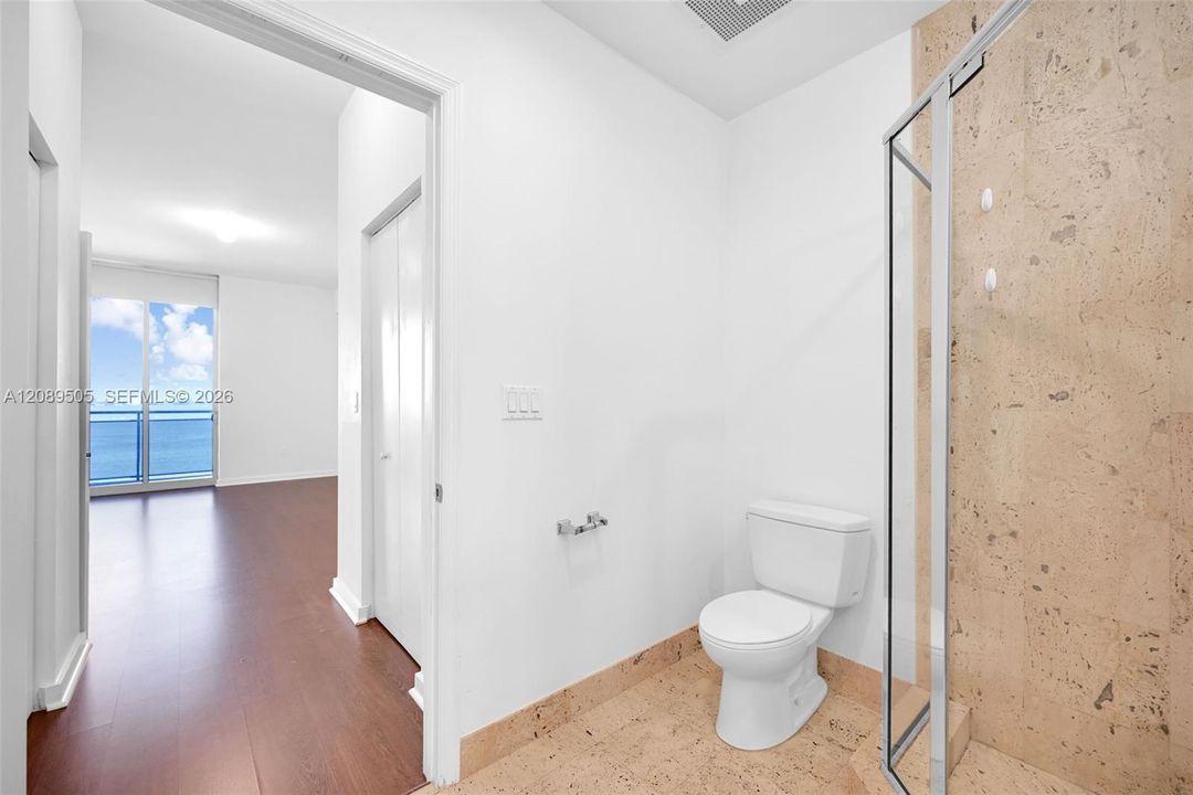 For Rent: $4,200 (2 beds, 2 baths, 1458 Square Feet)
